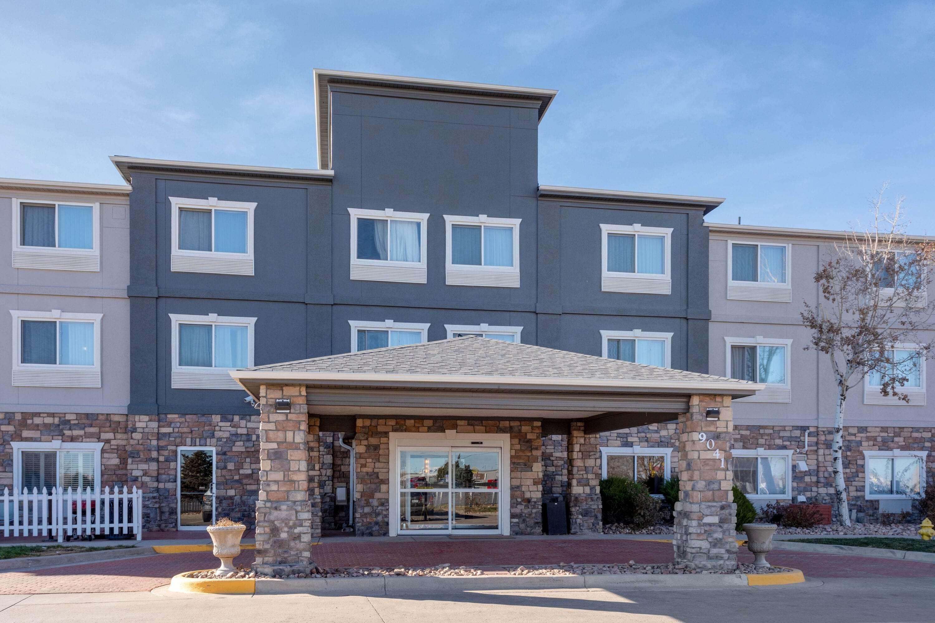 La Quinta By Wyndham Henderson-Northeast Denver Exterior photo